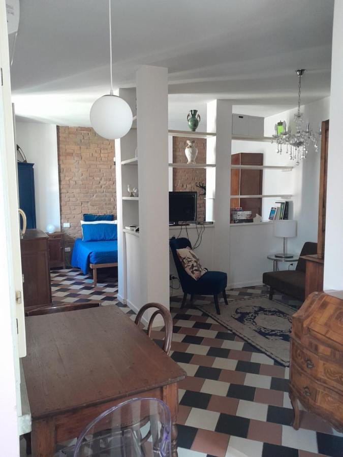 Ventisette Apartment *